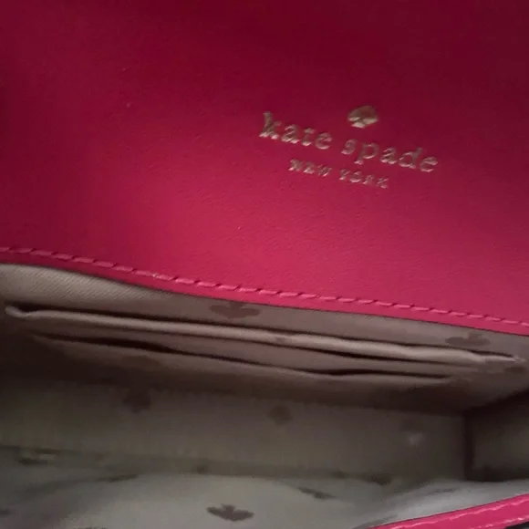 Kate Spade small flip crossbody - Picture 3 of 6